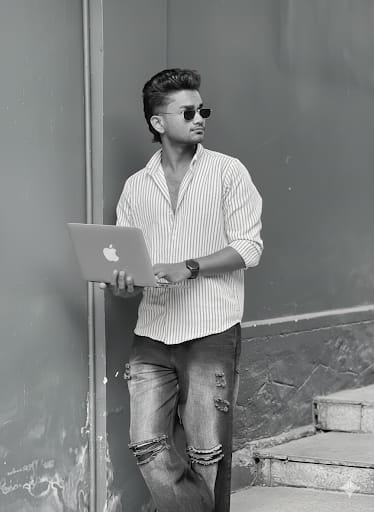 Digital Marketing Consultant in Malappuram with laptop